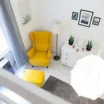 30m2 A/c Apartment, 3 Min From Ny Cafe