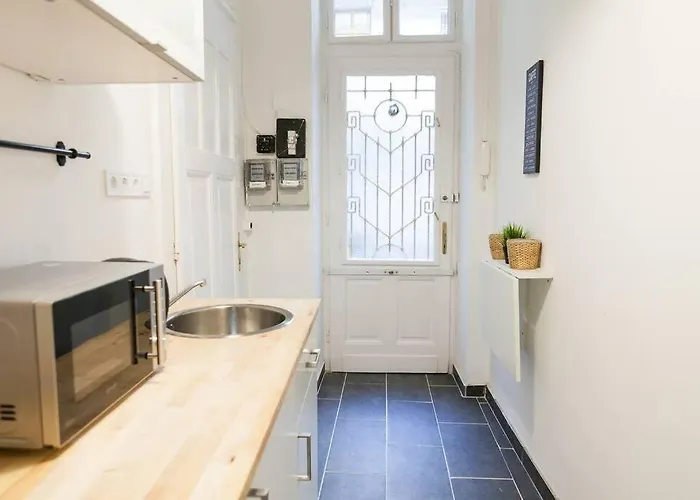 30m2 A/c Apartment, 3 Min From Ny Cafe Appartement *